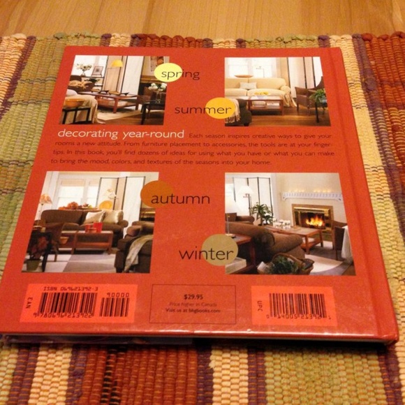 Better Homes and Gardens Decorating Year-Round - Picture 2 of 4